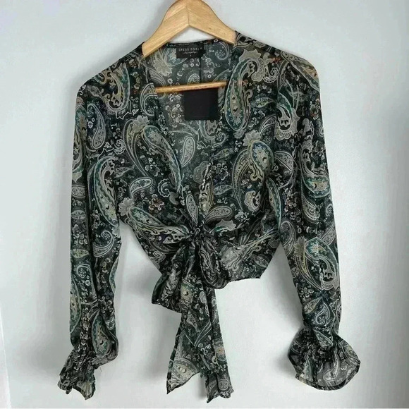 Dress forum Paisley Front Tie Top - Picture 9 of 11